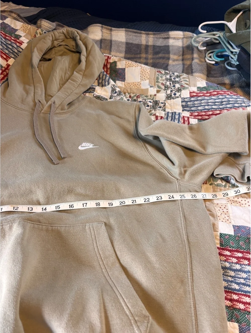 Nike XXL Tan Hoodie with Front Pocket